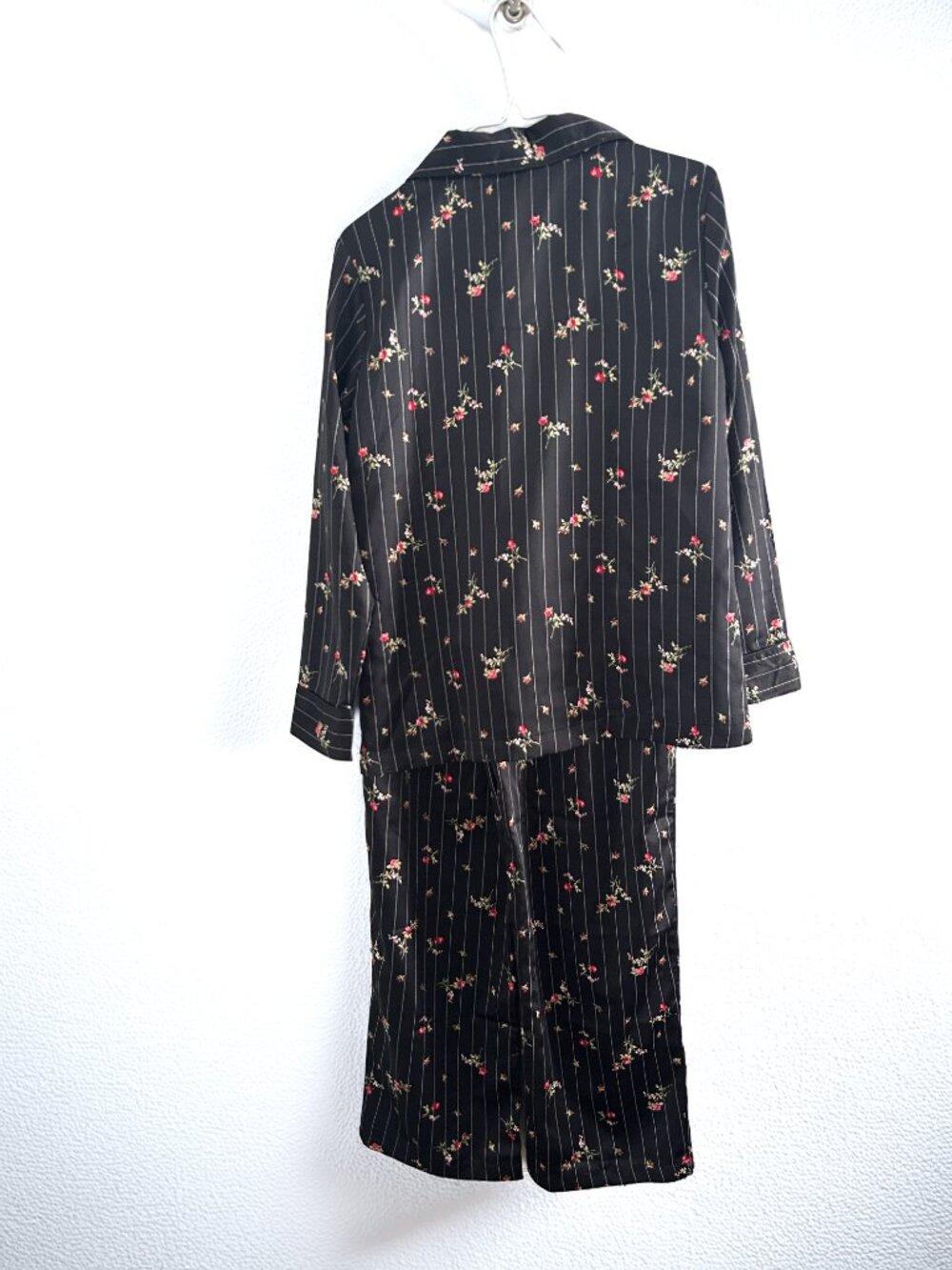 Lauren Ralph Lauren Silky Satin Crest Floral Pinstripe Pajama Set Size Small - Picture 3 of 9
